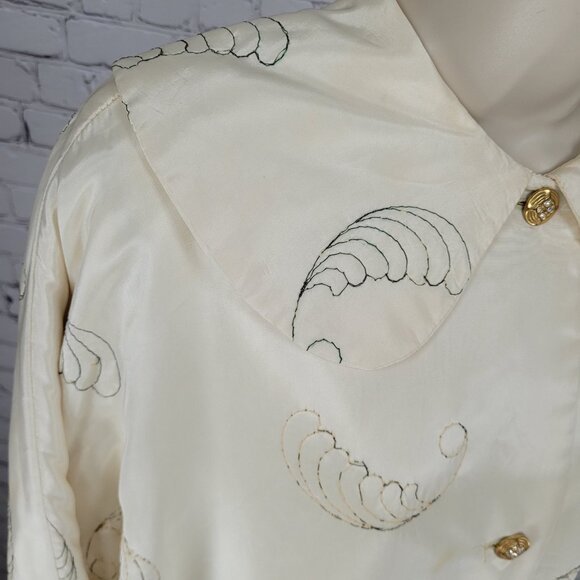 VTG Paulette Ivory Satin 1940 Parisan Gold Button Embroidered House Coat Size 14 - Picture 10 of 16